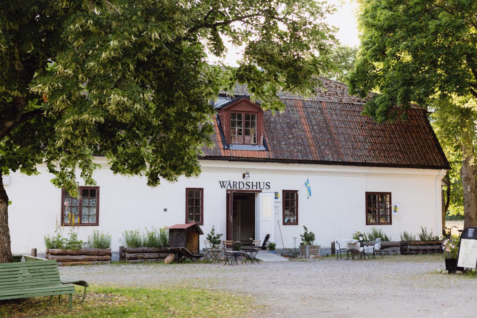 Stf Gysinge Waerdshus & Hotell Extérieur photo